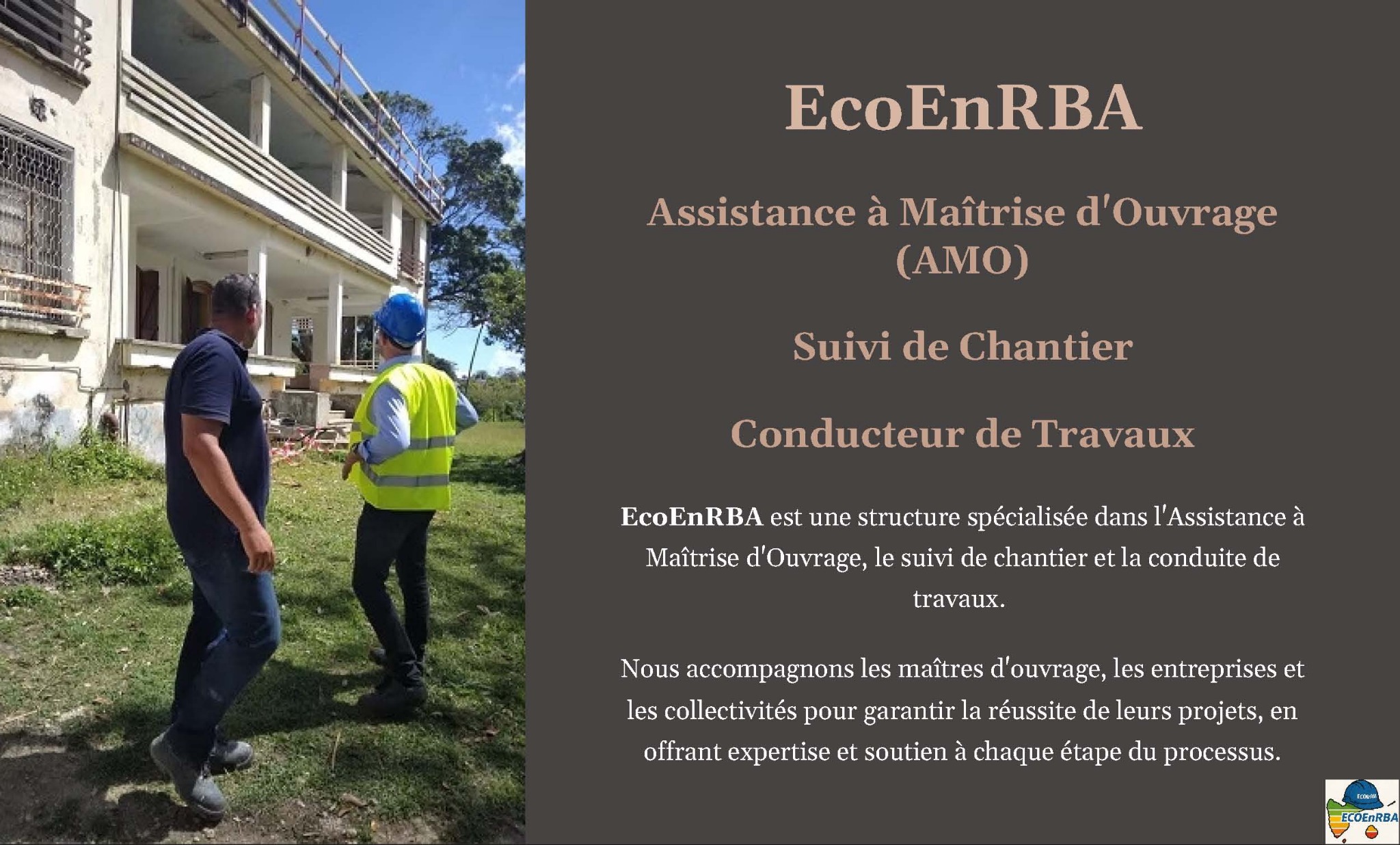 Visite de chantier devant un bâtiment existant